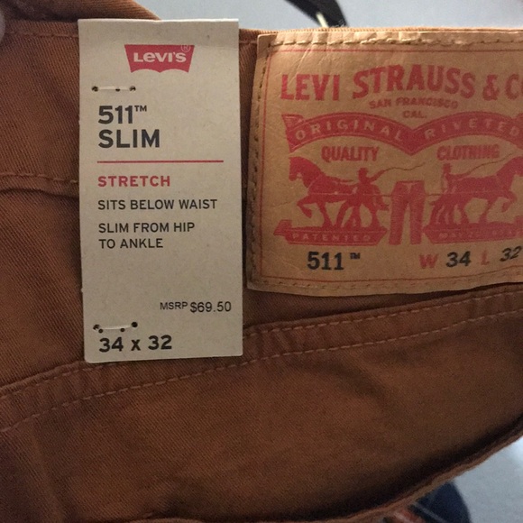 Levi’s - Picture 3 of 3